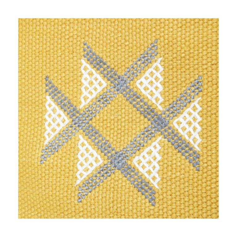 Housse de coussin en coton brodé géométrique jaune 45x45 cm | Taie d'oreiller décorative moderne et minimaliste - Bulk manufacturer & supplier from Panipat, India