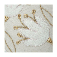 Handgefertigter bestickter Kissenbezug aus Baumwolle mit abstraktem Blumenmuster und Quasten – 45x45 cm | Dekokissenhülle in neutralem Beige