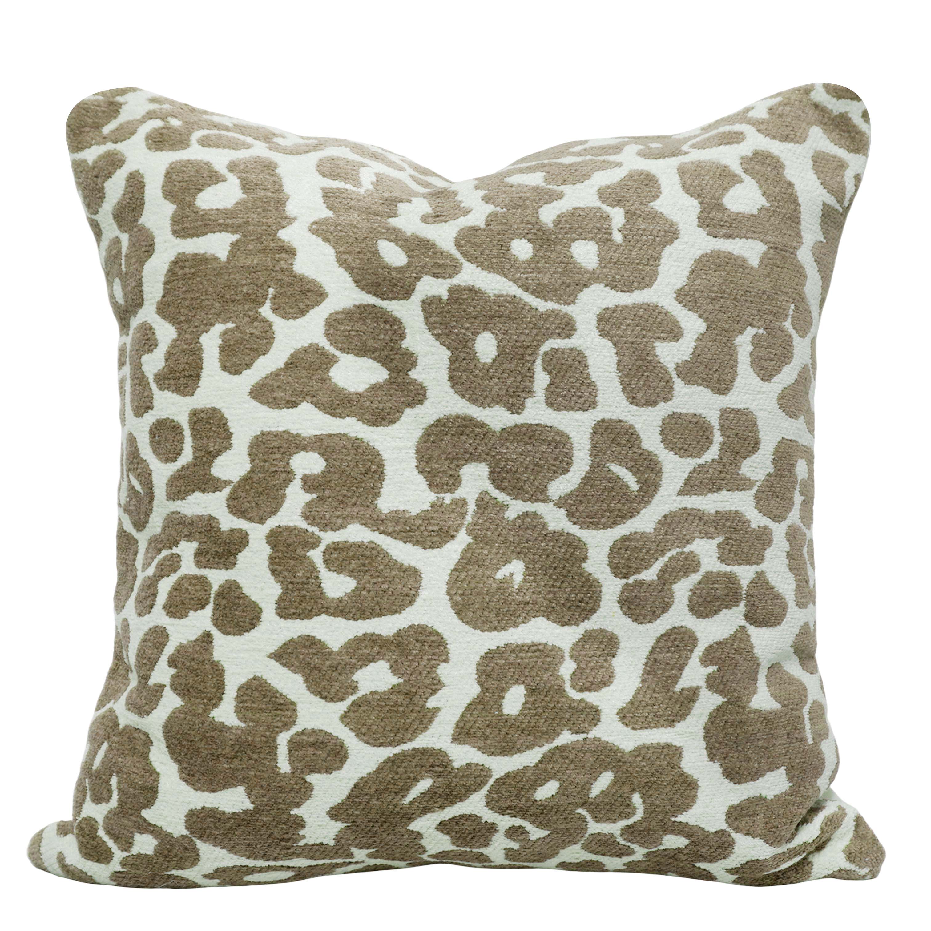 Jacquard Leopard Pattern Cushion Cover 45x45 cm | Woven Cotton Blend Decorative Throw Pillow Cover | Beige & Ivory Animal Print | Hidden Zipper