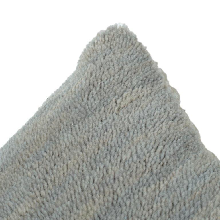 Kissenbezug aus weichem Plüsch – Unifarbener Kissenbezug aus Kunstfell in Grau | 45x45 cm - Bulk manufacturer & supplier from Panipat, India