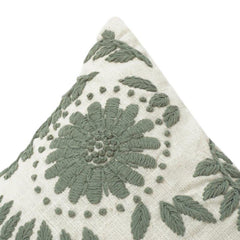 Maschinengestickter Kissenbezug aus Baumwolle 45x45 cm – Salbeigrüne Blumenstickerei Dekokissenhülle