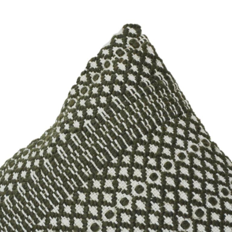 Housse de coussin en coton brodé géométrique vert olive | Housse de coussin bohème texturée | 45x45 cm - Bulk manufacturer & supplier from Panipat, India