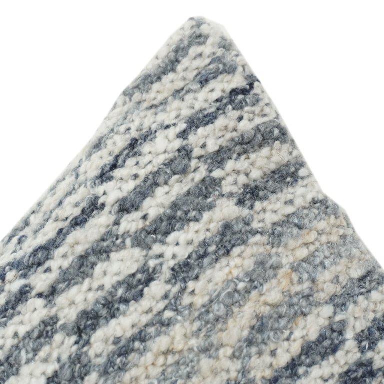 Kissenbezug aus texturiertem Polyester, 45x45 cm – Modernes gewebtes, abstraktes Muster | Weicher dekorativer Kissenbezug - Bulk manufacturer & supplier from Panipat, India