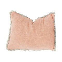 Housse de coussin en coton texturé couleur pêche à bords effilochés – Coussin d'appoint rustique minimaliste | 35x50 cm