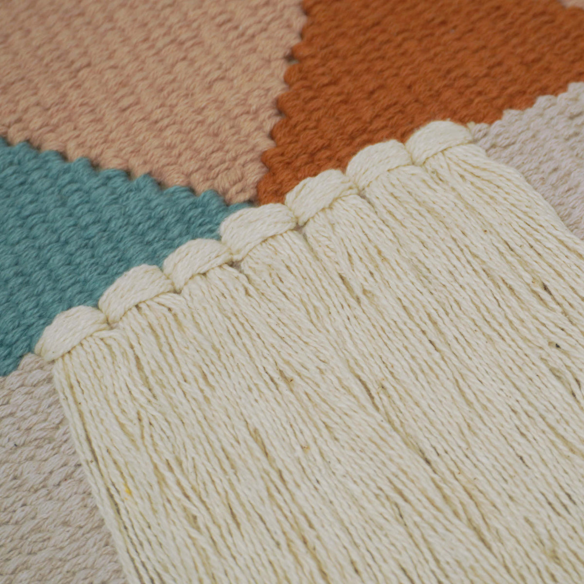 Handwoven Cotton Cushion Cover 45x45 cm – Geometric Mountain Design with Tassel Detail