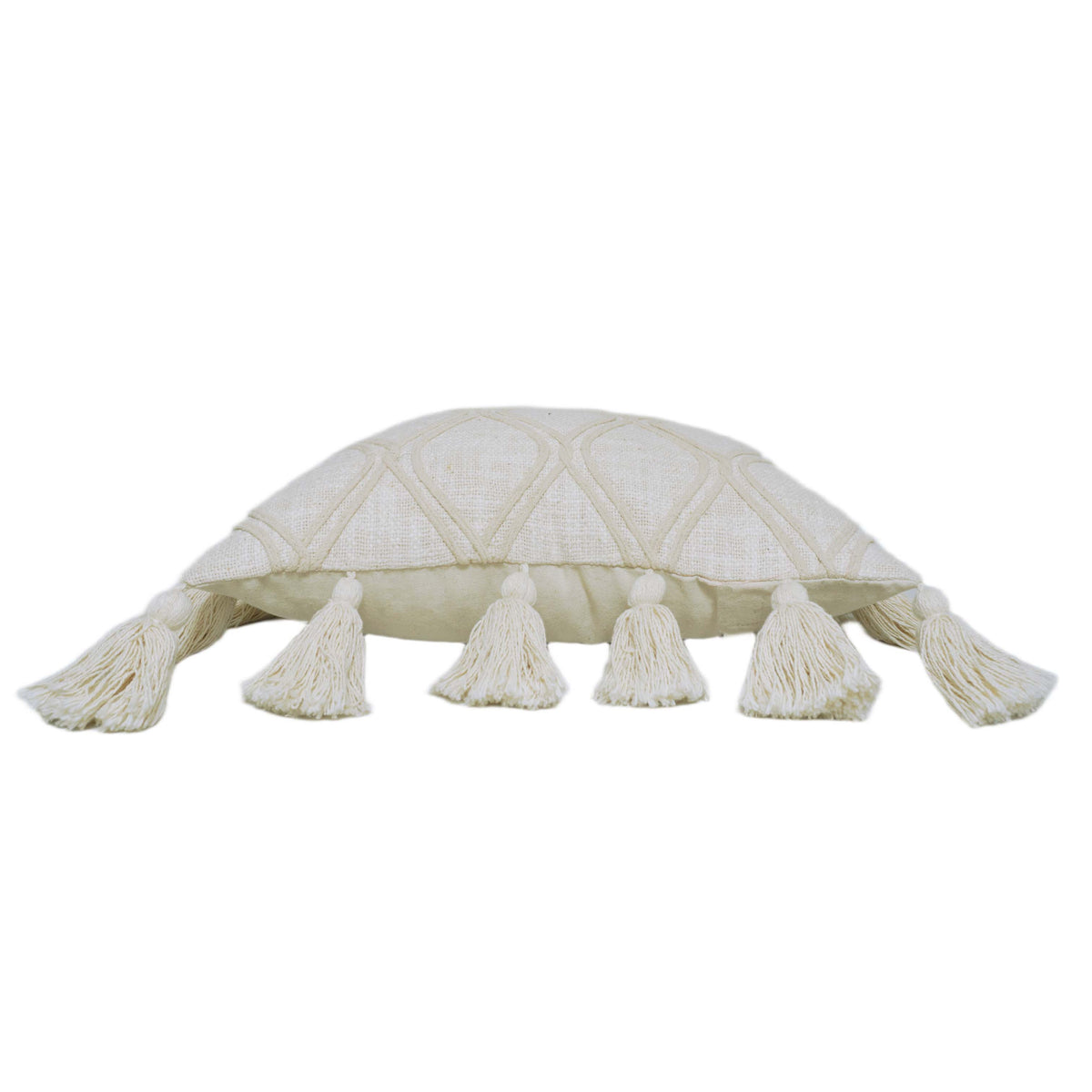 Textured diamond pattern handcrafted cotton cushion cover with tassels 45x45 cm