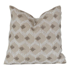 Beige strukturierter Kissenbezug aus Baumwolle mit geometrischer Blumenstickerei | Neutraler Boho-Dekokissenbezug (45x45 cm)