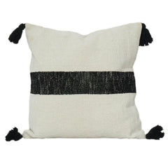 Housse de coussin en coton tissé à la main 45x45 cm | Motif rayures noires minimalistes avec pompons | Oreiller décoratif bohème moderne