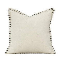 Housse de coussin minimaliste en coton tissé à la main avec surpiqûre contrastante – 45x45 cm | Coussin décoratif texturé neutre