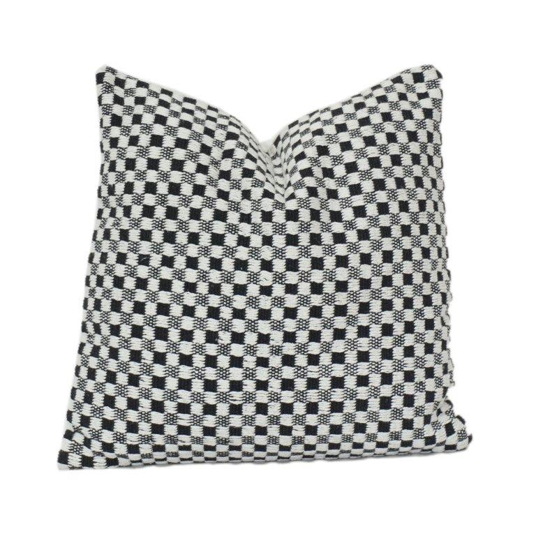 Housse de coussin en coton à carreaux noir et blanc | Housse de coussin texturée tissée, moderne et minimaliste (45x45 cm) - Bulk manufacturer & supplier from Panipat, India