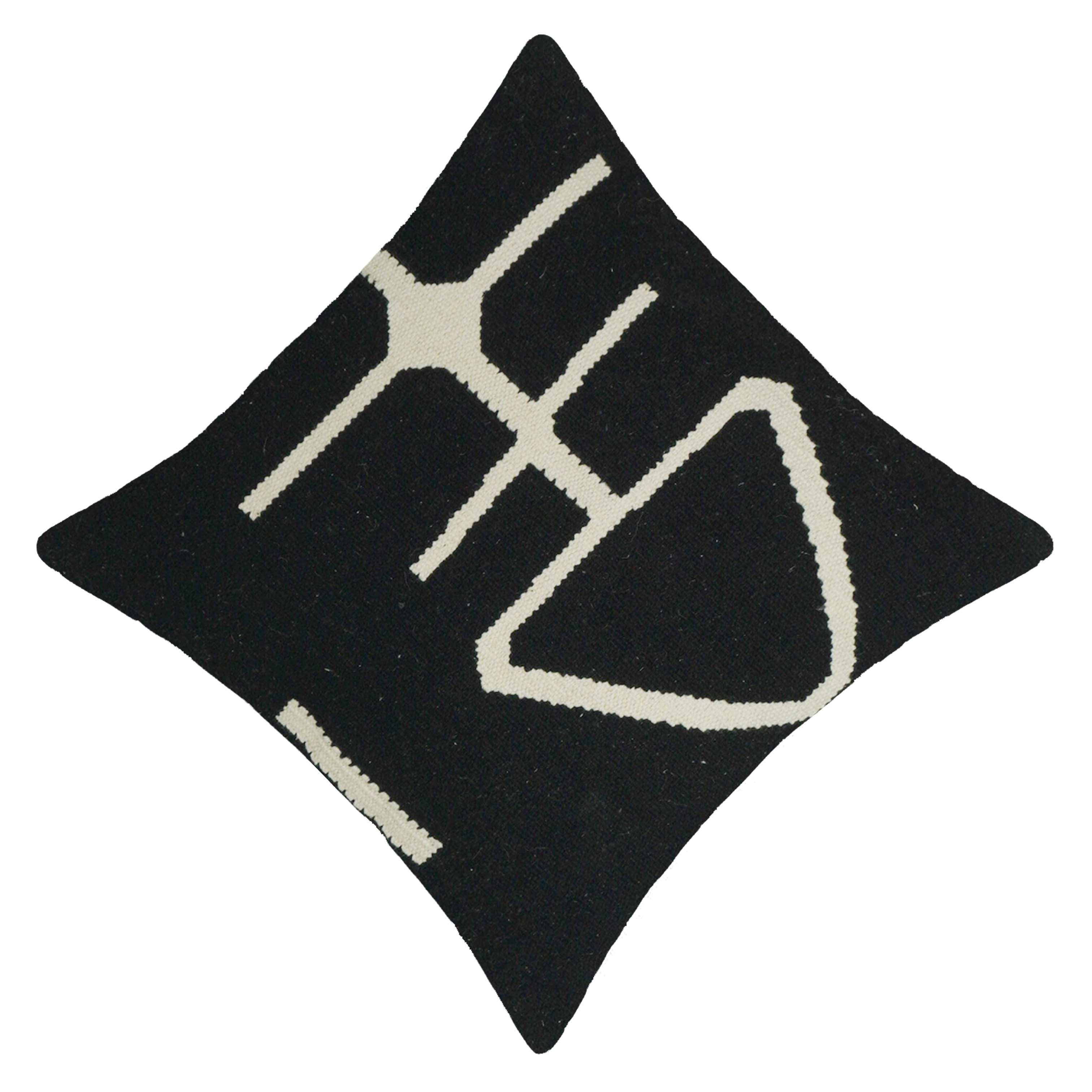Handwoven Black & Ivory Geometric Cotton Cushion Cover – 45 x 45 cm