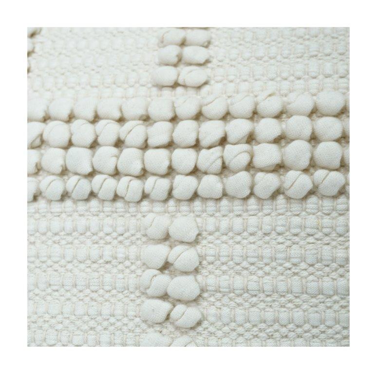 Strukturierter getufteter Baumwoll-Kissenbezug – neutrales geometrisches Muster | Handgefertigter Dekokissenbezug (45x45 cm) - Bulk manufacturer & supplier from Panipat, India
