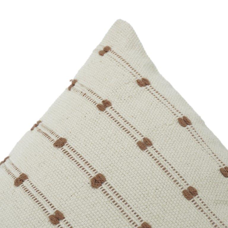 Strukturierter Kissenbezug aus Baumwolle mit gewebtem Tupfenmuster – 35 x 50 cm | Minimalistischer, neutraler Deko-Kissenbezug - Bulk manufacturer & supplier from Panipat, India
