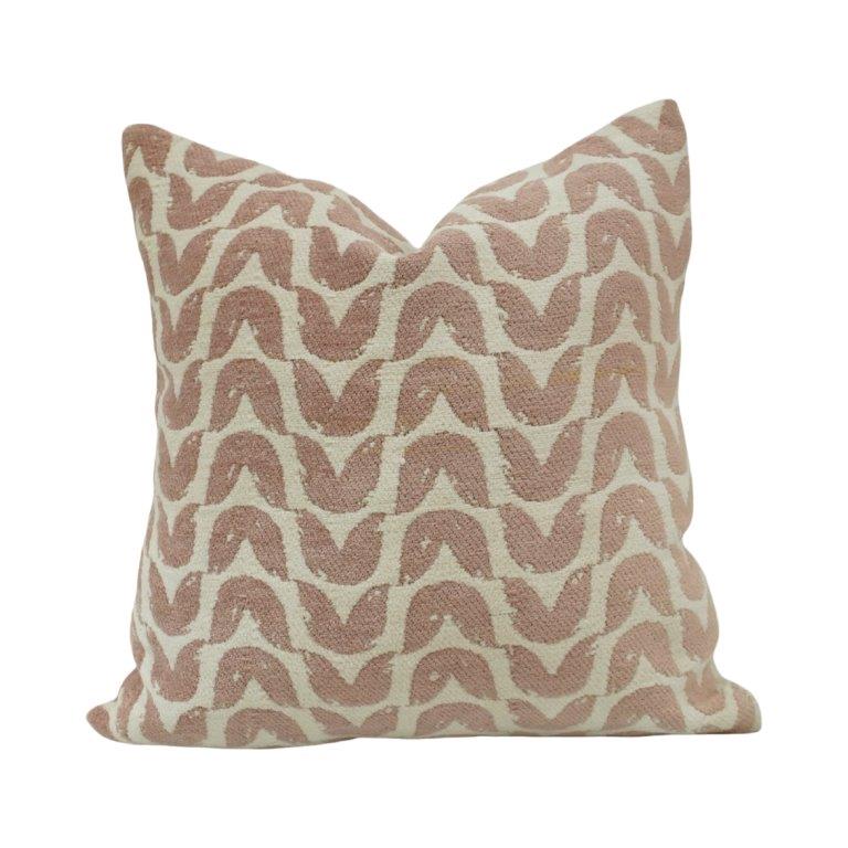 Blush Wave Jacquard Cotton Cushion Cover – 45x45 cm | Modern Abstract Woven Pillow Cover