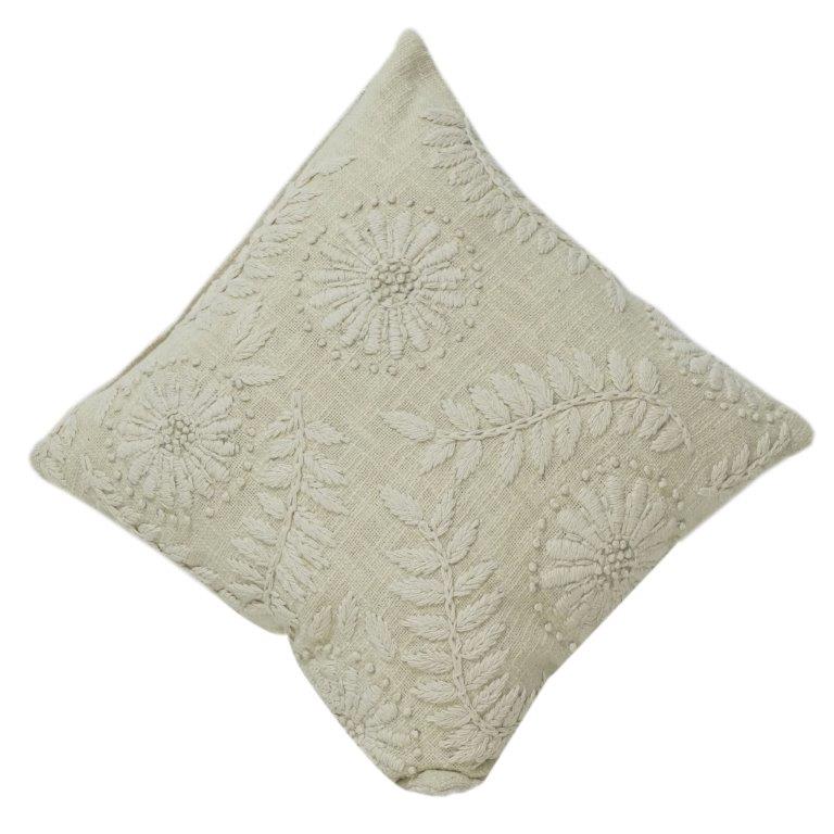 Elfenbeinfarbener Kissenbezug mit Blumenstickerei aus Baumwolle | Strukturierter Kissenbezug in neutralen Farben | Dekokissen 45x45 cm - Bulk manufacturer & supplier from Panipat, India