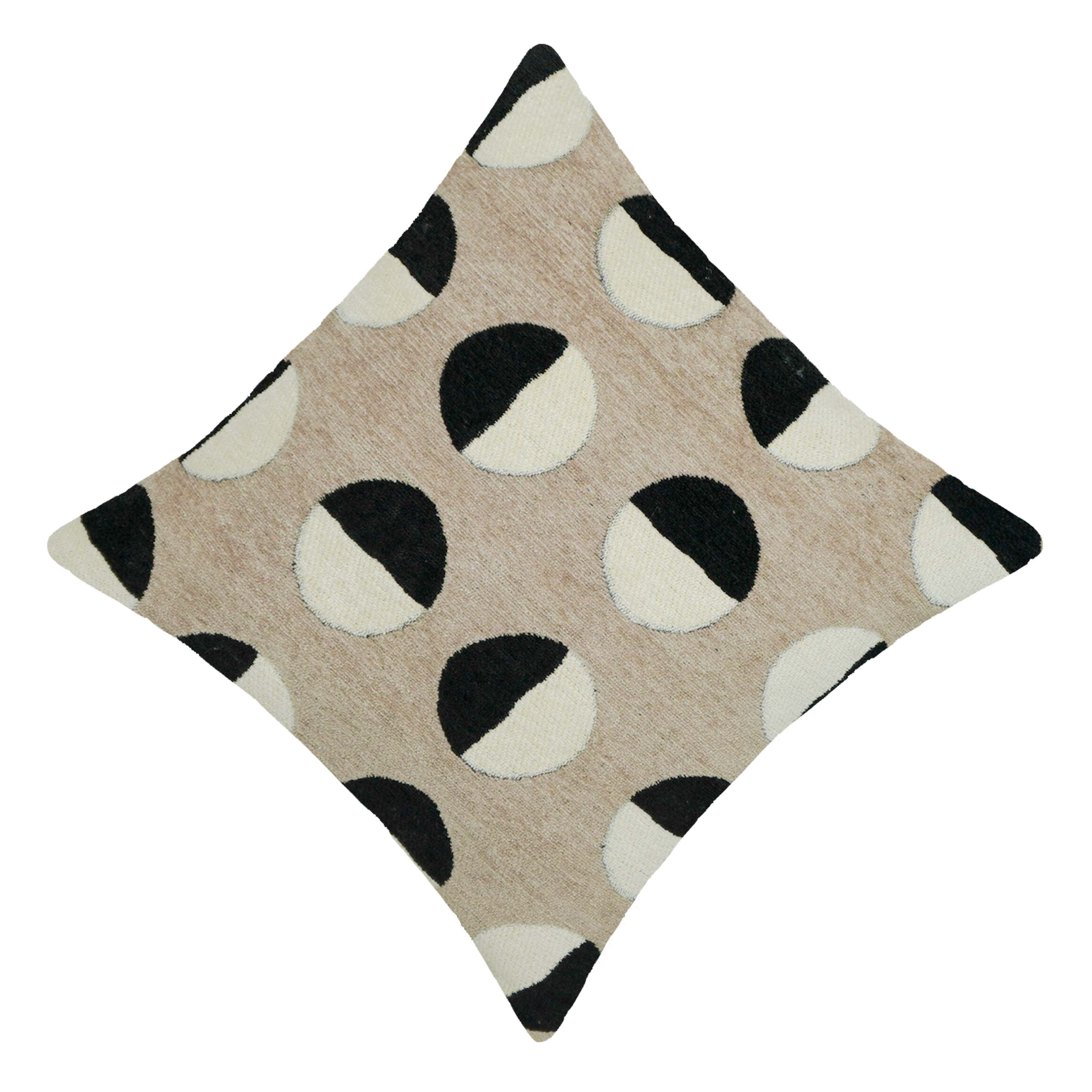Handwoven Jacquard Cushion Cover 45x45 cm – Abstract Geometric Circle Design in Beige, Ivory & Black