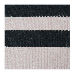 Minimalistischer Kissenbezug aus Baumwolle mit schwarzen und beigen Streifen | Moderner, strukturierter Kissenbezug | 45x45 cm