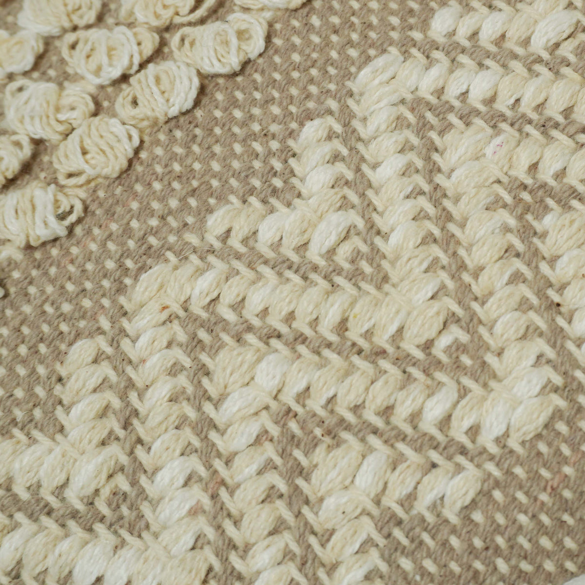 Handwoven Natural Beige & Ivory Textured Cushion Cover – Geometric Pattern – 45 x 45 cm