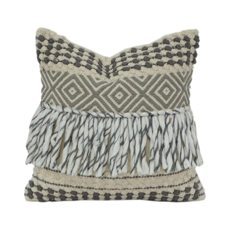 Boho Kissenbezug aus Baumwolle mit geometrischem Muster & Fransen – Handgefertigter, strukturierter Kissenbezug (45x45 cm) - Bulk manufacturer & supplier from Panipat, India