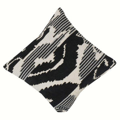 Schwarz-weißes Ikat-Muster Baumwollkissenbezug | Moderner abstrakter gewebter Kissenbezug | 45x45 cm
