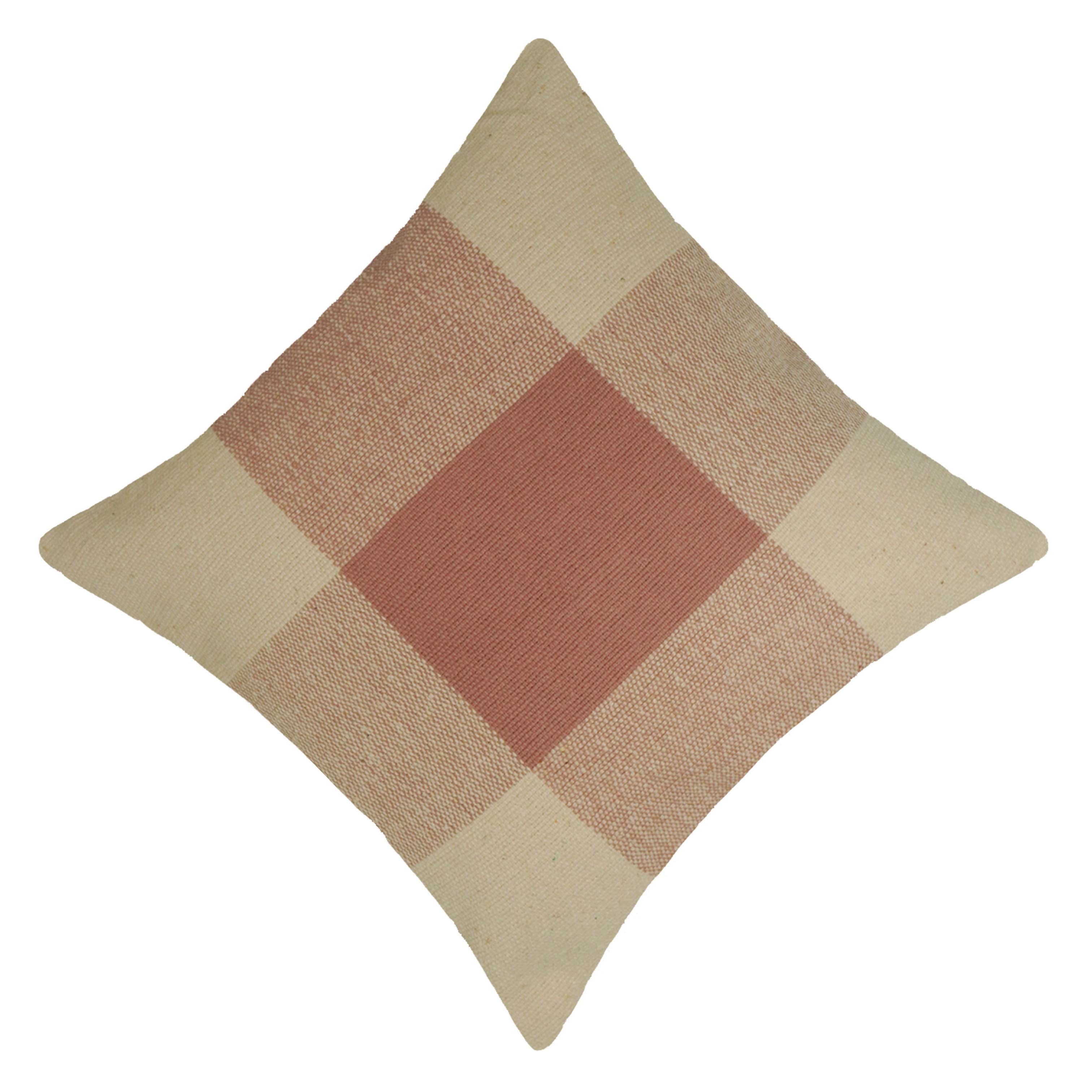 Handwoven Cotton Cushion Cover 45x45 cm | Modern Checkered Woven Throw Pillow Cover | Soft Decorative Cushion Cover with Hidden Zip | Beige & Dusty Rose