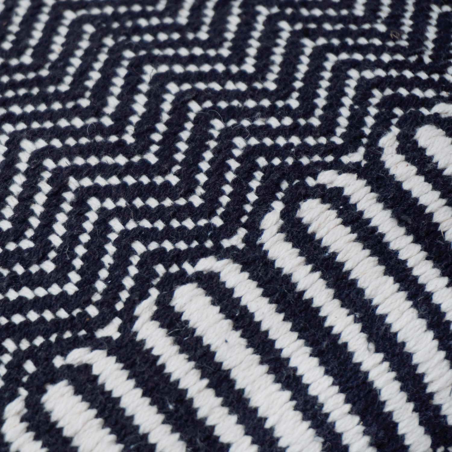 Handmade Black & White Geometric Polyester Cushion Cover 45x45 cm | Woven Chevron Pattern Decorative Throw Pillow Cover