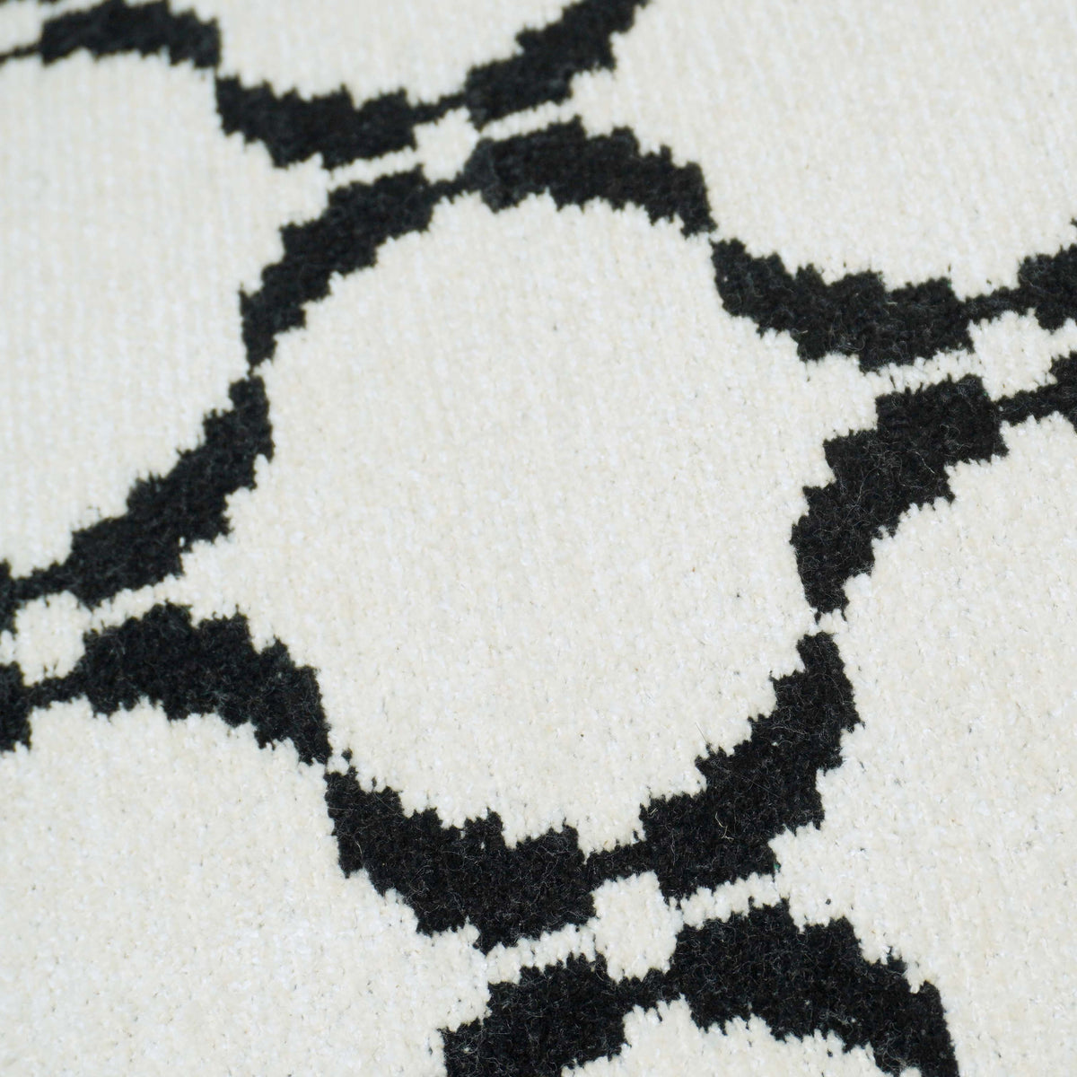 Black & Ivory Jacquard Cushion Cover 45x45 cm – Geometric Pattern