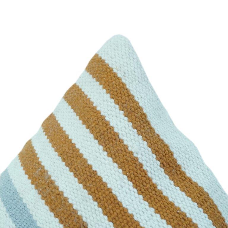 Gestreifter Baumwoll-Kissenbezug – Blau & Senf Texturierter Sofakissenbezug | Moderne Minimalistische Wohndeko | 45x45 cm - Bulk manufacturer & supplier from Panipat, India