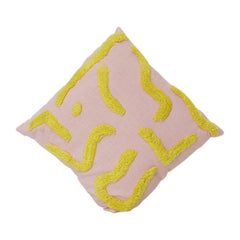 Bestickter Kissenbezug aus Baumwolle mit abstraktem Muster – rosa Grundfarbe mit gelbem, getuftetem Design | 45x45 cm großer, dekorativer Kissenbezug