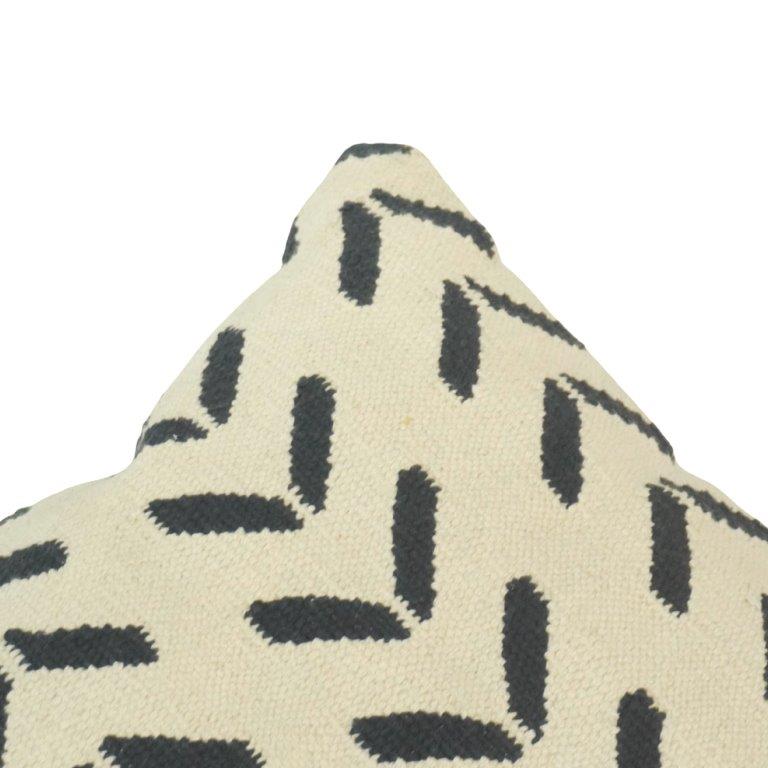 Handmade Mudcloth Inspired Cotton Cushion Cover – Black & Ivory Geometric Design | 45x45 cm - Bulk manufacturer & supplier from Panipat, India