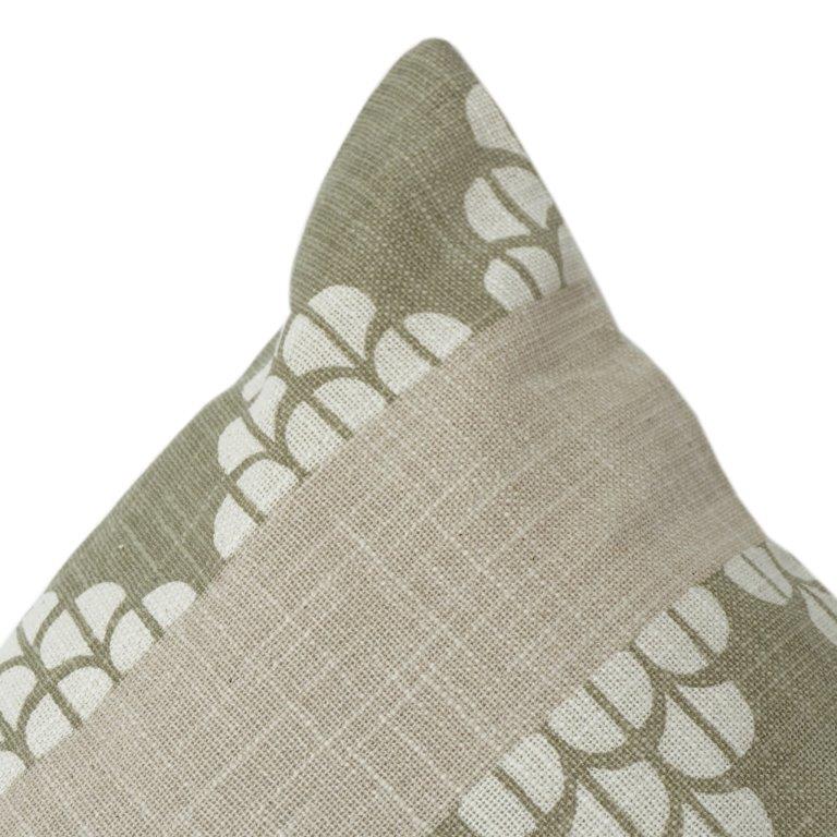 Sage Green & Ivory Geometric Cotton Cushion Cover 45x45 cm | Modern Minimalist Decorative Pillow Case with Hidden Zip - Bulk manufacturer & supplier from Panipat, India