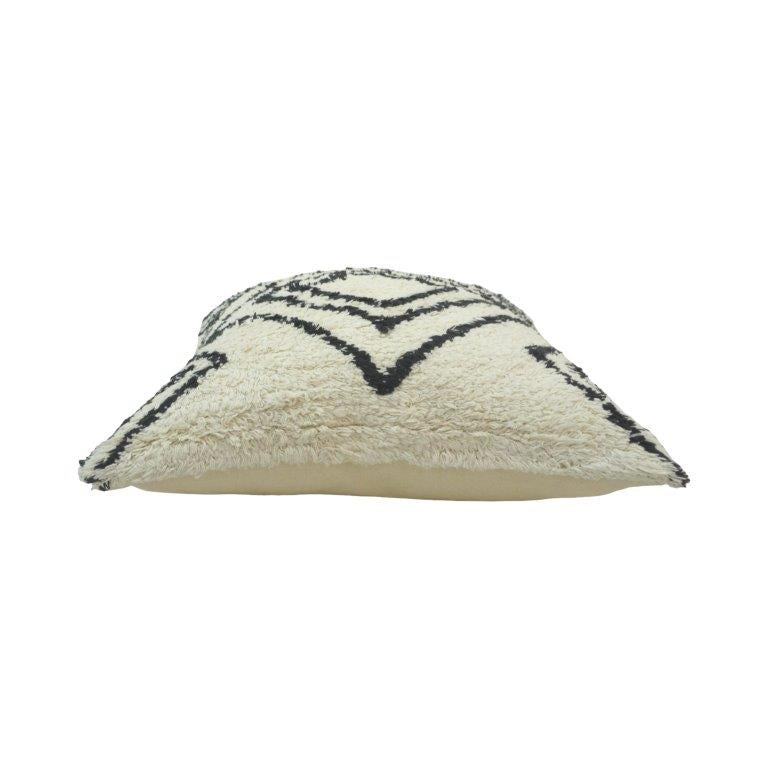 Tufted Geometric Cotton Cushion Cover | Black & White Diamond Pattern | 45x45 cm - Bulk manufacturer & supplier from Panipat, India