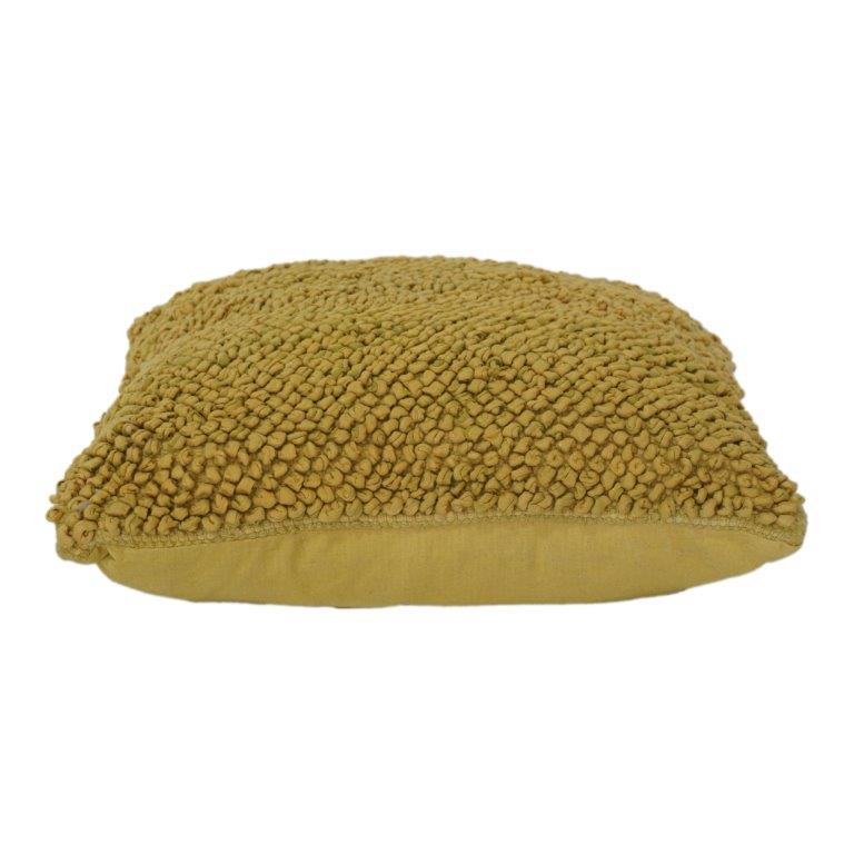 Senfgelber Baumwoll-Kissenbezug mit Fransen | Strukturiertes Schlaufen-Design | Modern-Boho Akzent-Kissenbezug | 45x45 cm - Bulk manufacturer & supplier from Panipat, India