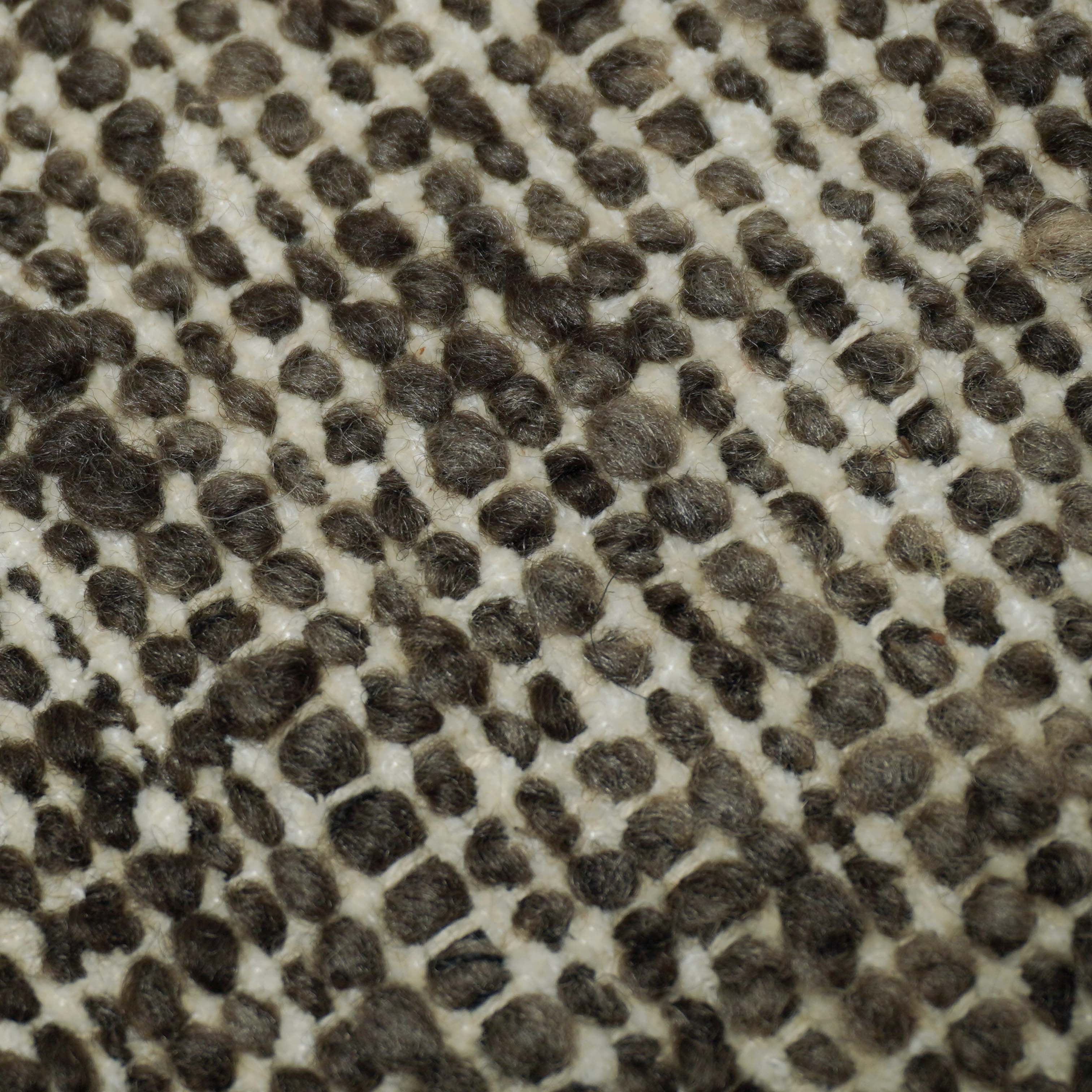 Handwoven Wool Cushion Cover – 45 x 45 cm | Textured Abstract Pattern | Black & Natural Tones