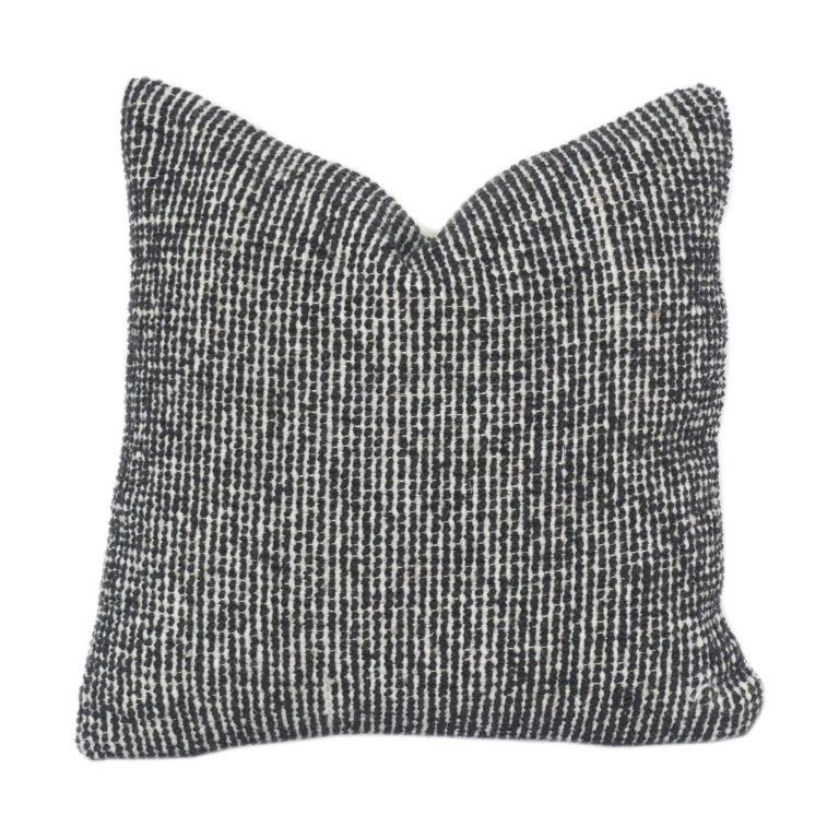 Schwarz-weißer Kissenbezug aus Baumwolle mit Struktur | Handgewebter Look | Moderner, minimalistischer Kissenbezug | 45x45 cm - Bulk manufacturer & supplier from Panipat, India