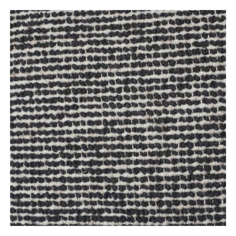 Schwarz-weißer Kissenbezug aus Baumwolle mit Struktur | Handgewebter Look | Moderner, minimalistischer Kissenbezug | 45x45 cm - Bulk manufacturer & supplier from Panipat, India