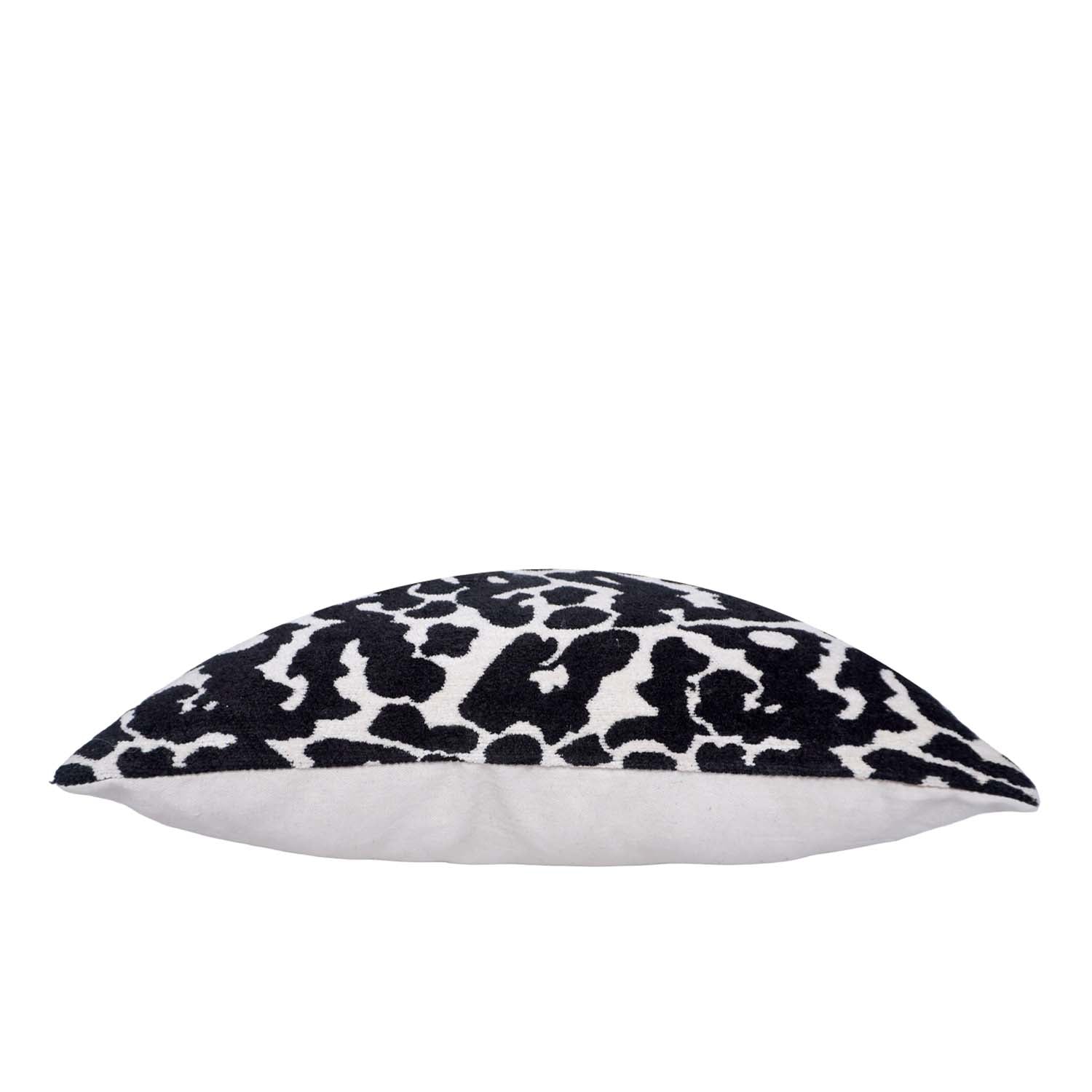 Black & White Leopard Pattern Jacquard Cotton Cushion Cover | 45x45 cm | Modern Animal Print Decorative Pillow Cover