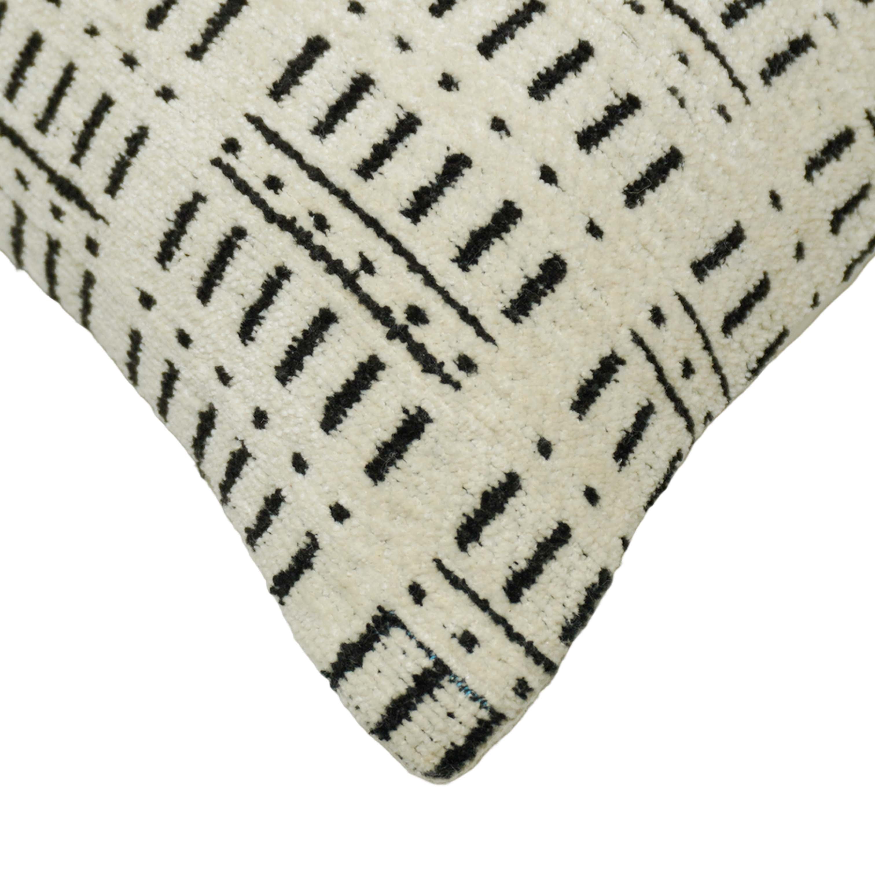 Geometric Jacquard Cotton Cushion Cover 45x45 cm | Woven Textured Throw Pillow Cover | Black & Ivory Decorative Cushion Cover | Hidden Zipper | Modern Boho Home Décor
