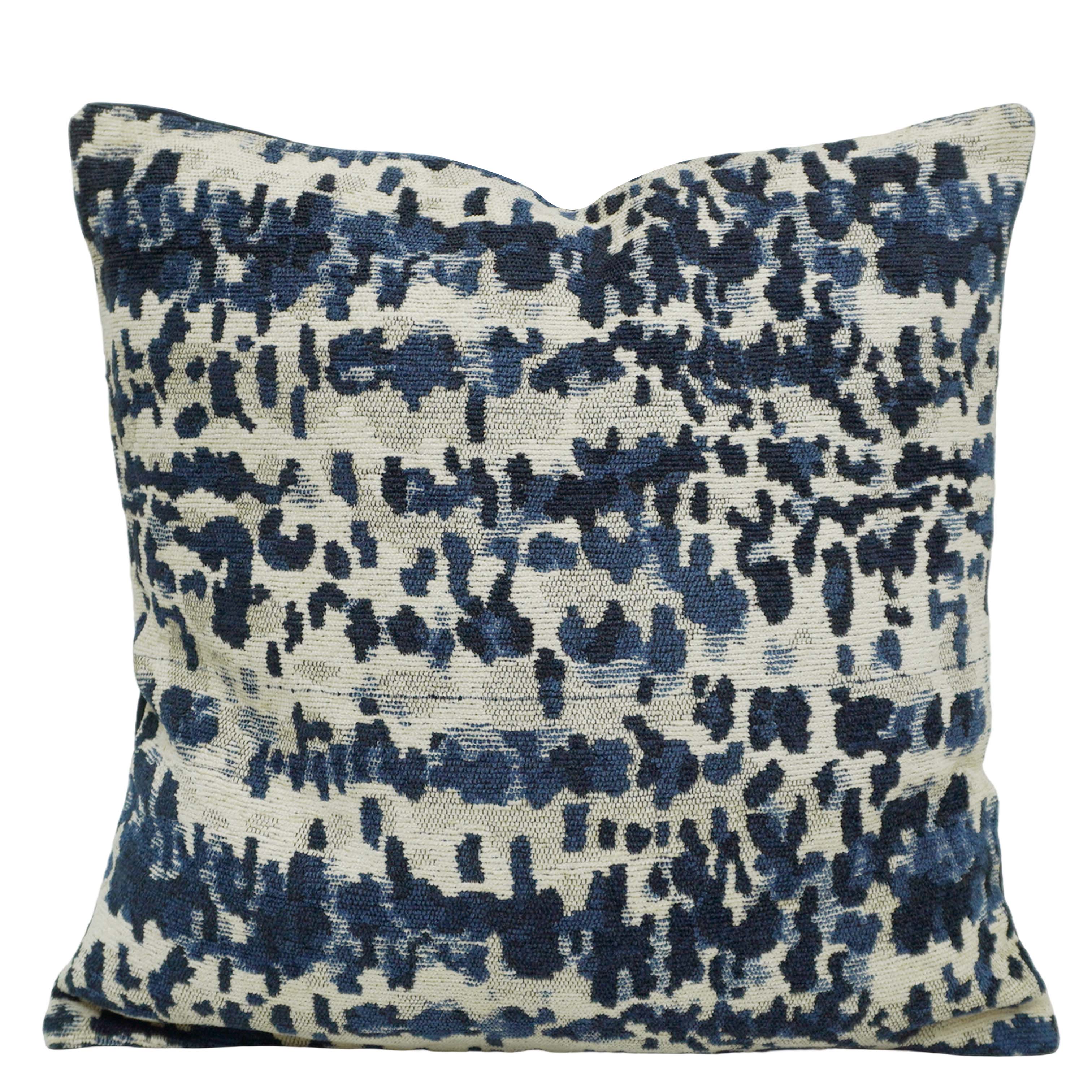 Handwoven Jacquard Cushion Cover – Abstract Navy Blue & Ivory Pattern | 45 x 45 cm