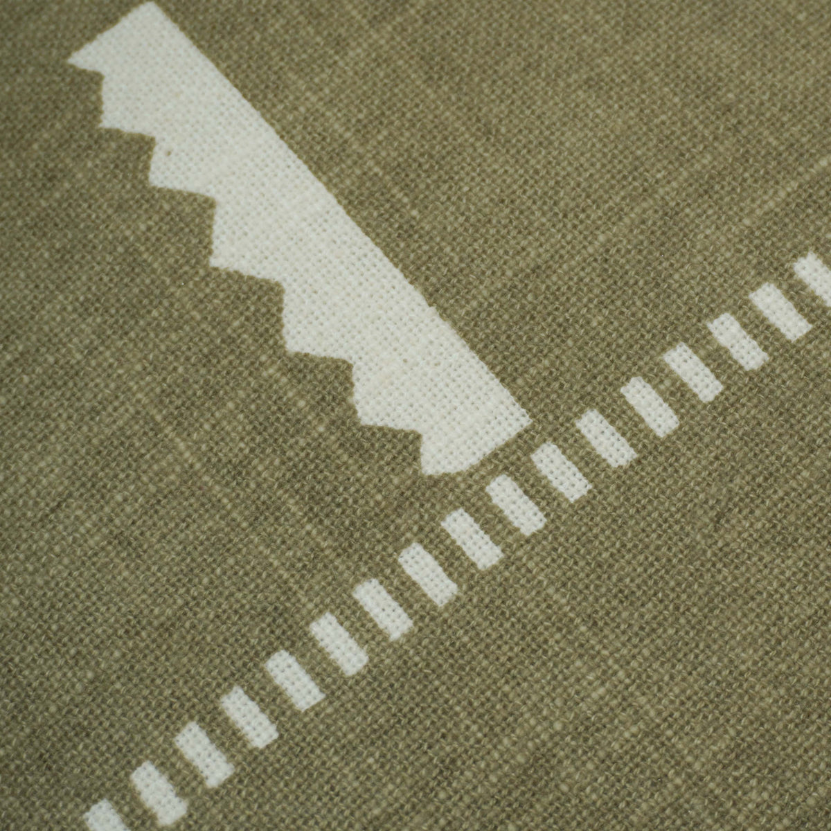 Olive Green & Ivory Printed Cotton Cushion Cover – Geometric Pattern, 45 x 45 cm