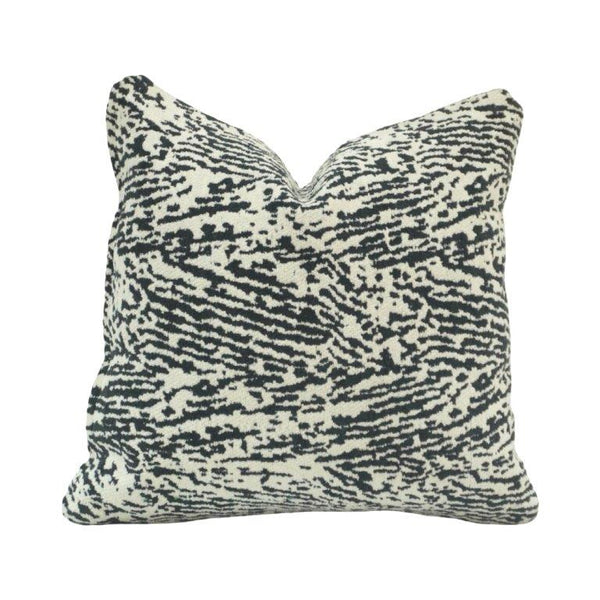 Jacquard Cotton Cushion Cover 45x45 cm – Black & Ivory Abstract Pattern