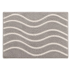 Grey and ivory wavy stripe bath mat for contemporary bathroom decor - Primeval